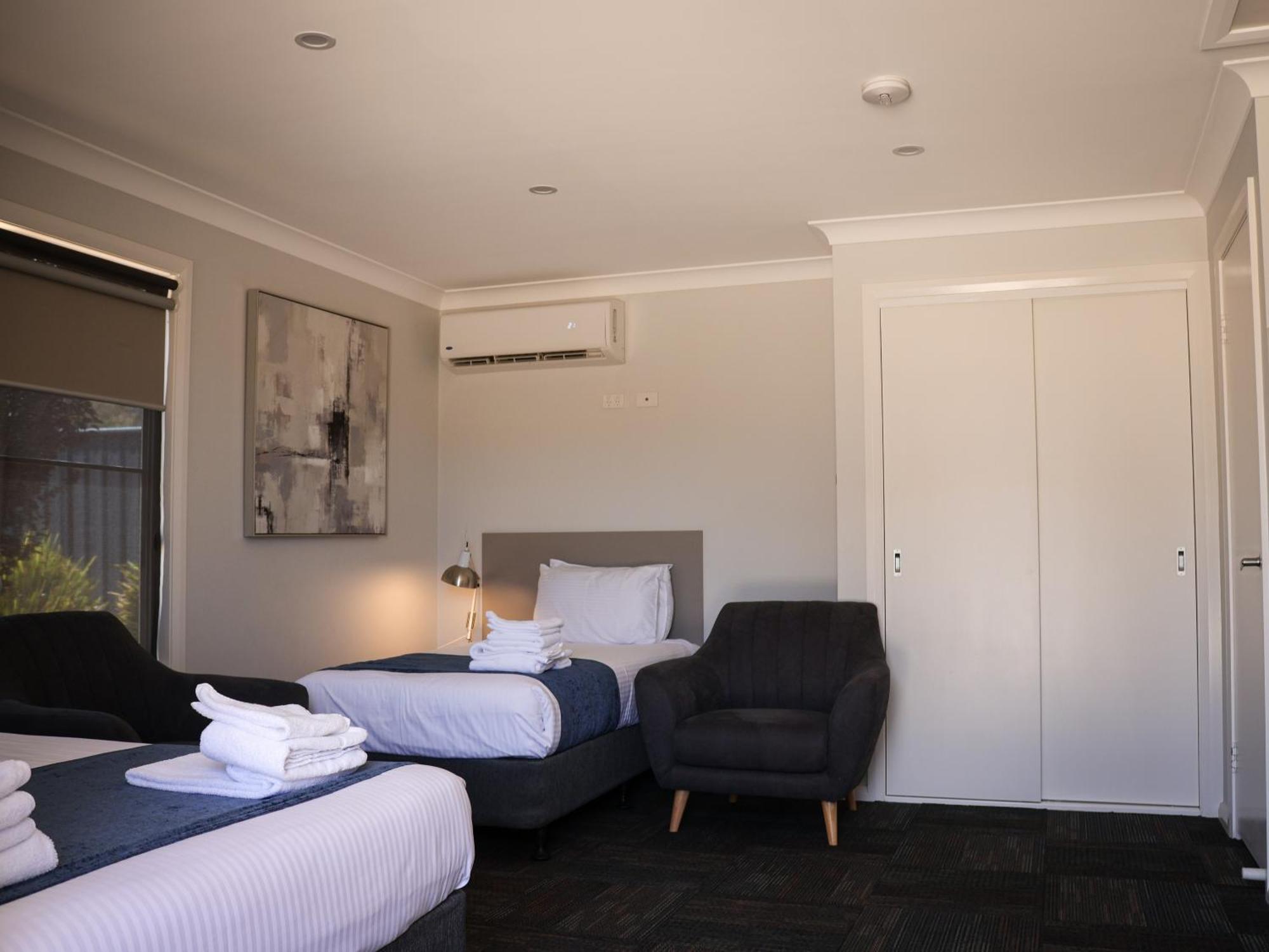 Eastend Studio Apartments Dubbo Exterior photo